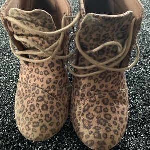 🔥🔥Leopard print wedges